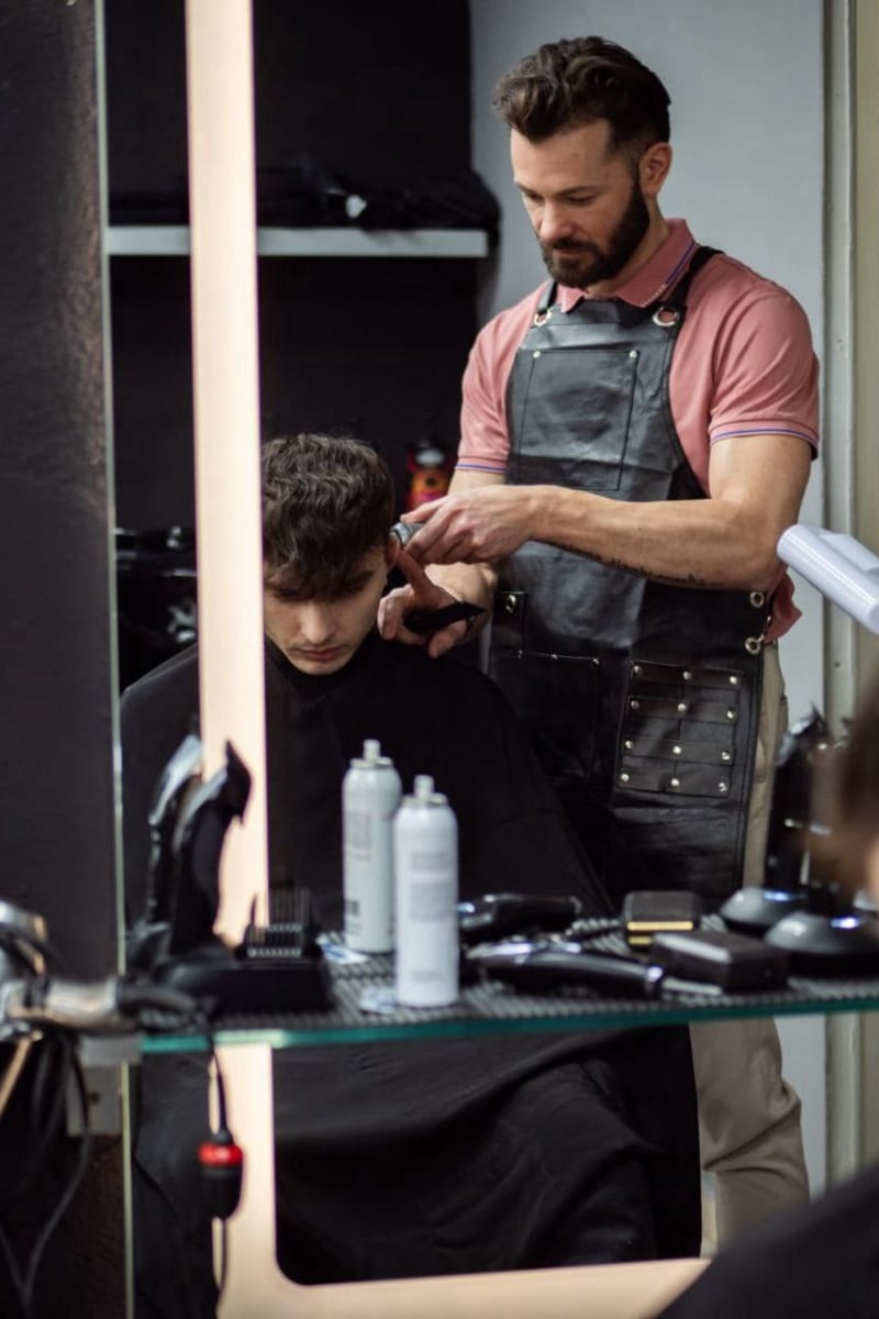 Parrucchieri Torino Taglio Capelli e Acconciature Donna Colore Rosa